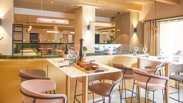 Escapada 4 estrellas con spa y cena en Avignon, a 6 minutos del centro