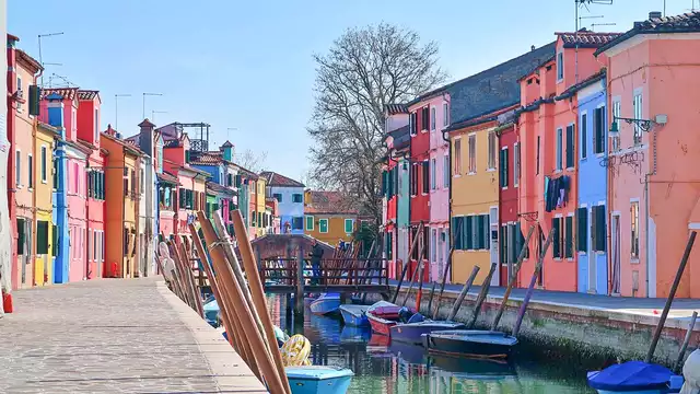 Séjour dans le centre de Venise, avec une excursion en bateau aux îles de Burano, Murano et Torcell