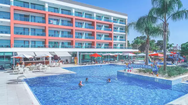 Escapade idéale en Algarve avec entrées au parc Aquashow