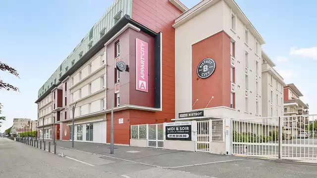 Escapada en familia con entrada a La Mer de Sable
