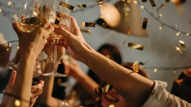 Especial Fin de Año 2026 con cava, bombones y spa