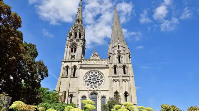 Disfruta de una escapada relajante en el corazón de Chartres