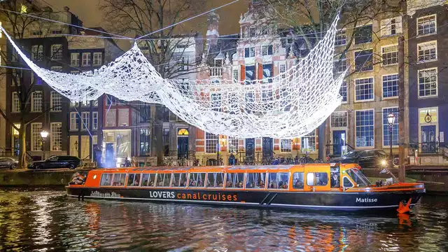 Pernotta ad Amsterdam e scopri il Light Festival