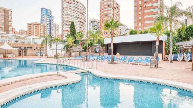 Vakantie met halfpension en een kind inbegrepen in Benidorm