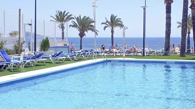 Demi-pension en bord de mer à Benidorm