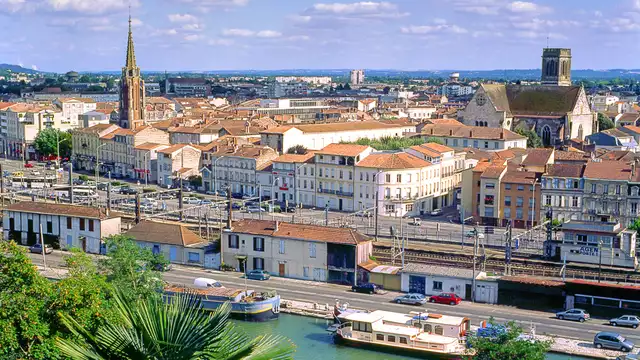 Monolocale confortevole a due passi dalla Garonna nel centro di Agen