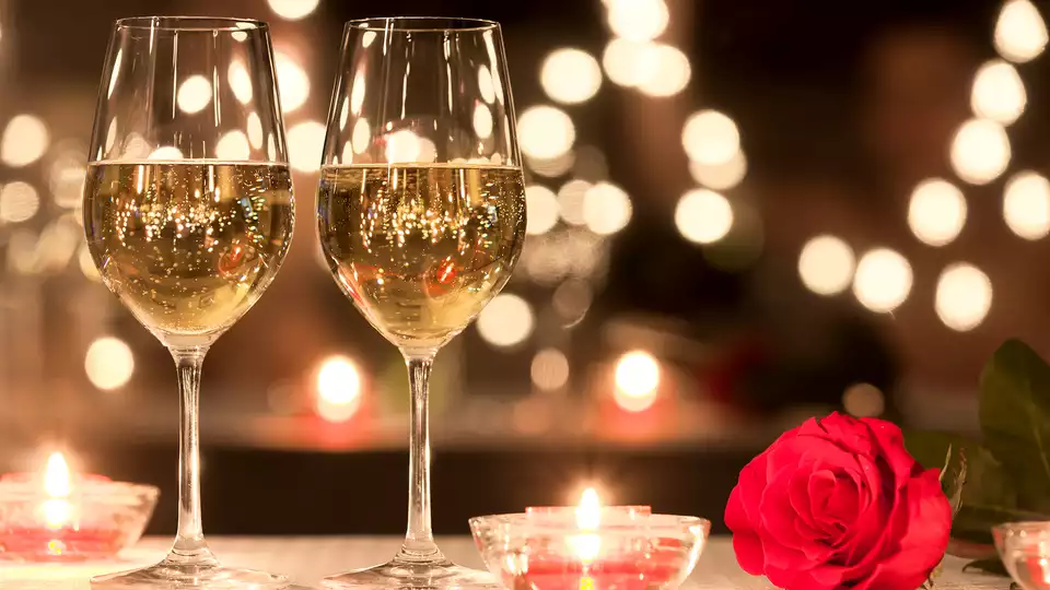 Escapada romantica en Bungalow Suite con cena y copa de bienvenida en la naturaleza