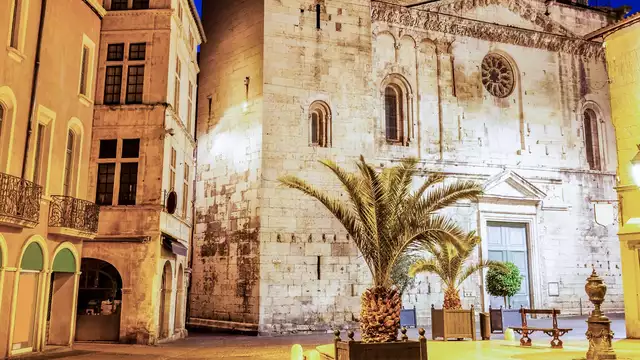 Sejour gourmet avec spa a Nimes