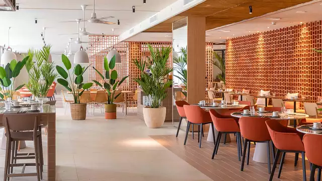 Ventana al Mediterraneo: gastronomía y romanticismo en un fabuloso resort 5*