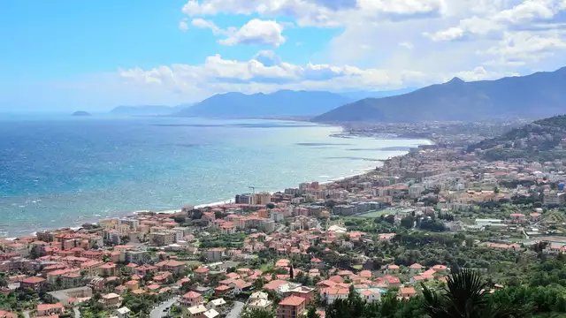 Estancia romántica en Campania en Paestum en habitación deluxe con cena incluida