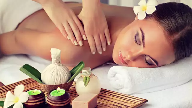 VIP-ervaring met toegang tot de spa, massage en cava in Arenys de Mar