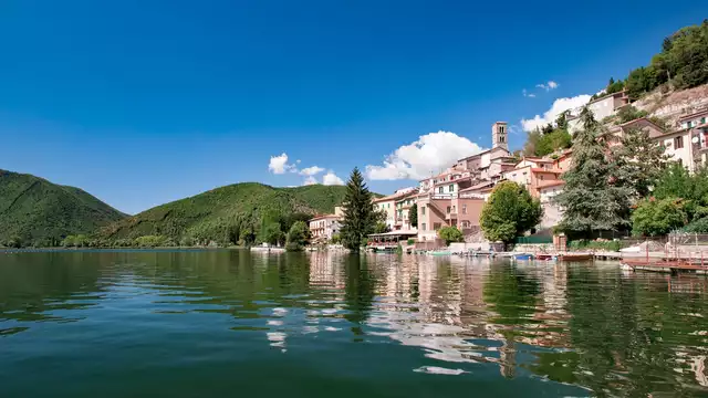 Séjour romantique avec vue sur le Trasimène et demi-pension