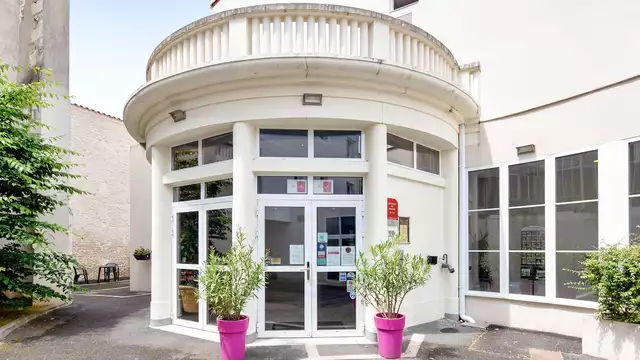 Descubre la ciudad de Niort y disfruta de un apartamento para tu estancia