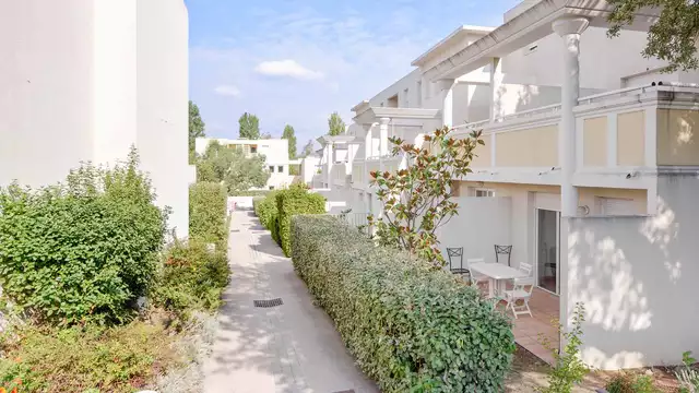 Verblijf nabij Toulon met bezoek en wijnproeverij in het Domaine du Lou Capelan
