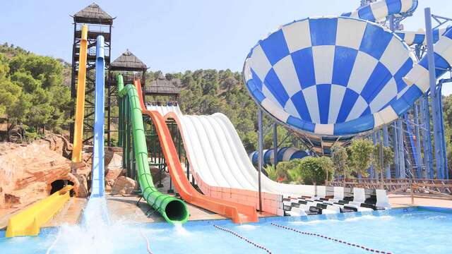 Goditi Benidorm e Aqualandia.