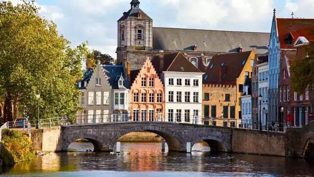 Regálate unos cuidados en Brujas con spa privado (2 noches)