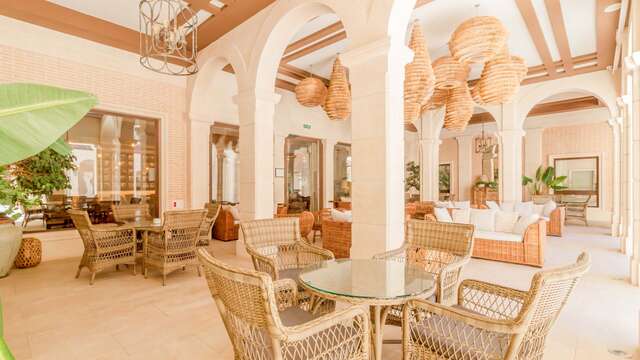 Ansares Hotel