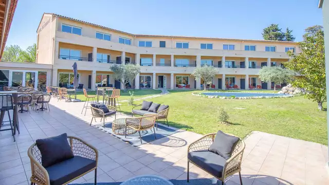 Estancia de bienestar con masaje en Pernes-les-Fontaines