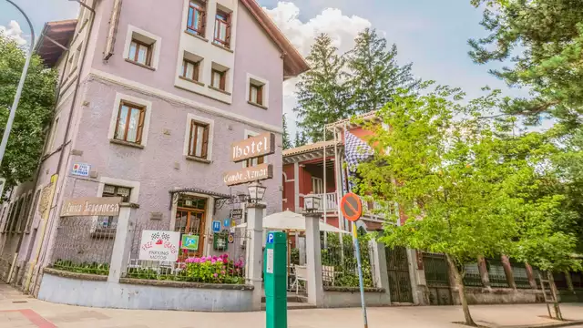 Profitez des Pyrénées aragonaises dans un hôtel de charme à Jaca