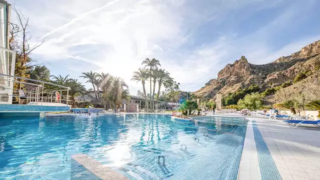 Escapade au centre balnéaire d'Archena avec demi-pension et piscines thermales (à partir de 3 nuits)