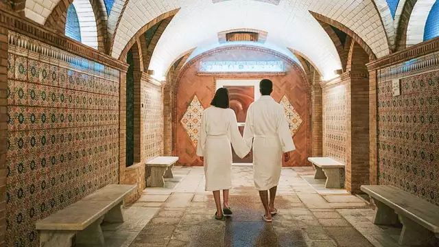 Halfpension met toegang tot de thermale baden in het kuuroord Archena Spa