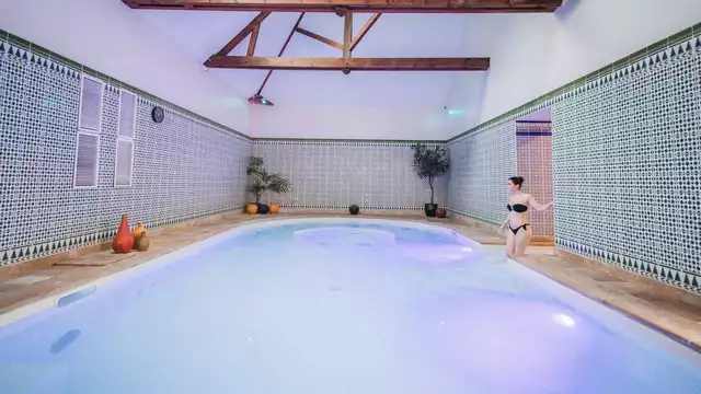 Estancia con desayunos, spa y piscina en el centro de Francia