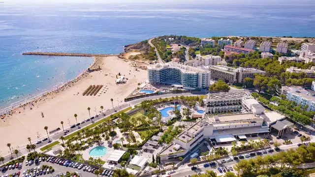 Séjour 5* dans un Beach Resort avec accès au spa à la Pineda, Costa Brava