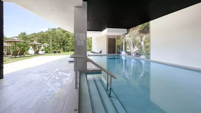 Disfrute en pareja de una escapada exclusiva con Media Pensión, Masaje, Acceso al Spa y más!!