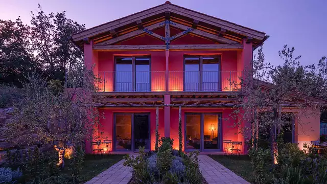 Boerderij vakantie in Toscane met zwembad, jacuzzi en wijnproeverij (7 nachten)