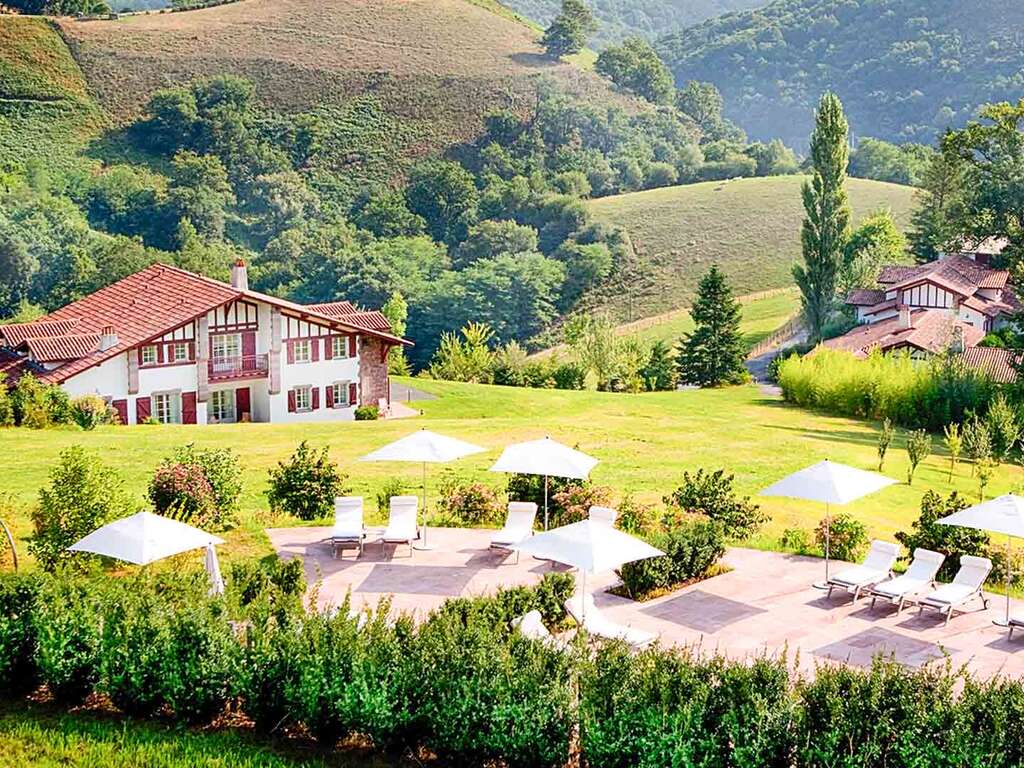 Week-end 5* Avec Dîner À 40 Minutes De Biarritz - 5* (ref 906)