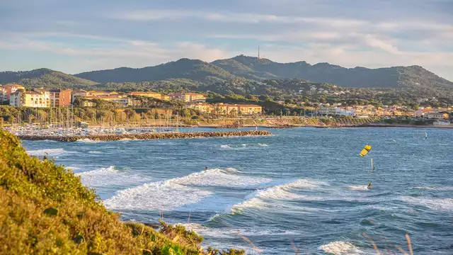 Een uitstapje met de voeten in het water, niet ver van Toulon en Bandol