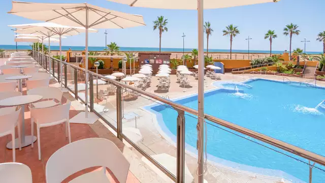 Pension completa en Peniscola a pie de playa