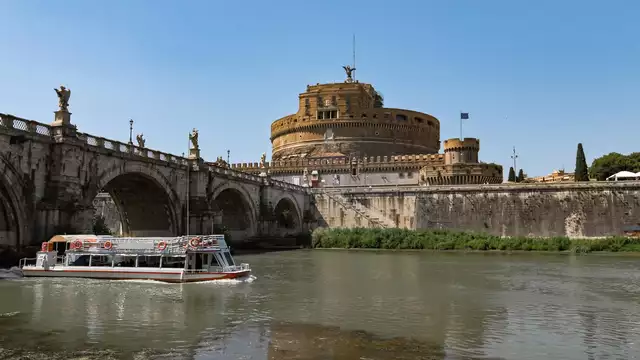 Vacances élégantes dans un hôtel de la Renaissance au centre de Rome