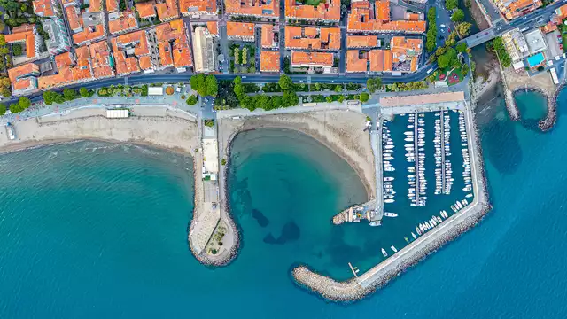 Hotel fronte mare a Diano Marina con cena inclusa