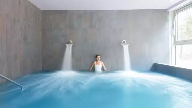 Ontspannend uitje met toegang tot de spa in een Thalasso hotel in Pornichet