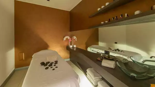 Weekend buiten Bergamo met ontbijt, spa en 25' massage