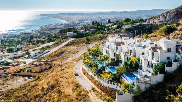 Hotel in Torremolinos in een kamer voor 3 personen met halfpension en toegang tot de spa