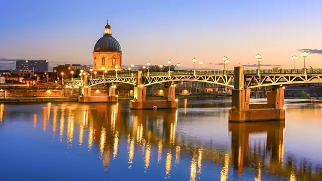 Lusso in una suite nella città rosa, Tolosa