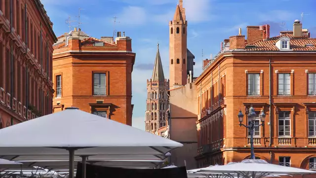 Lusso e trattamento spa nel cuore della vecchia Tolosa
