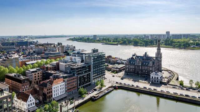 Drie reizigers, één stad: Antwerpen