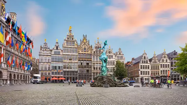 Estancia en estudio para 4 personas en el corazón de Antwerpen