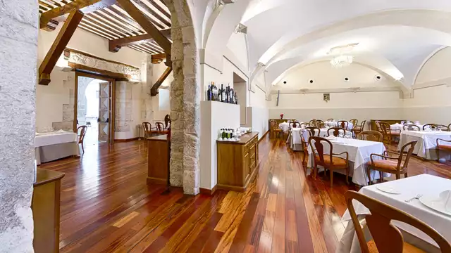 Vacanza a Peñafiel in mezza pensione per 2 persone
