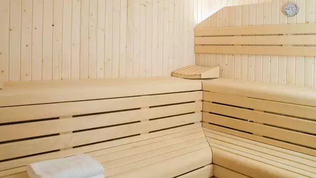 Escapada romántica con desayuno y acceso a sauna incluido