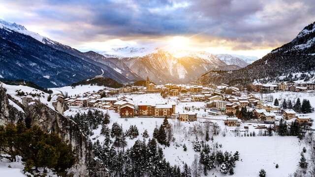 Hotel Base Camp Lodge - Les Deux Alpes