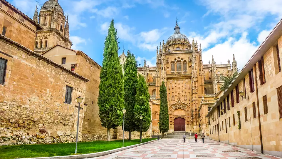 Cultura e romanticismo nell incantevole Salamanca