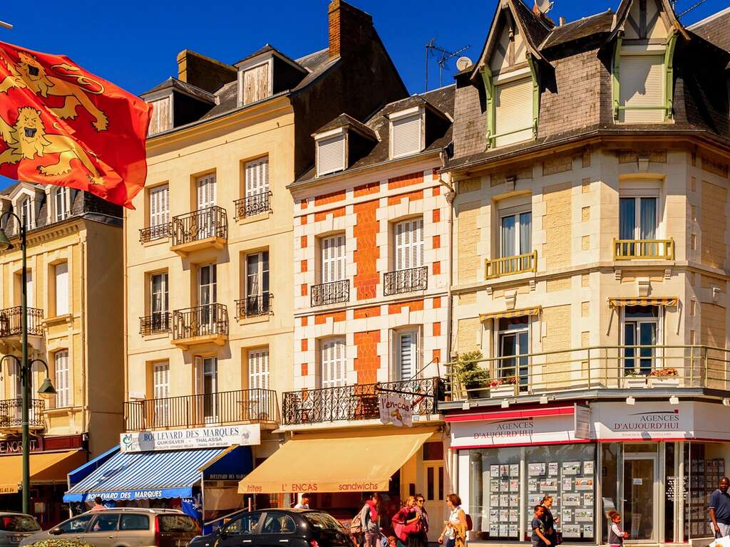 Détente et raffinement dans un hôtel de charme à Trouville, à 2 heures de Paris - 4* - 17