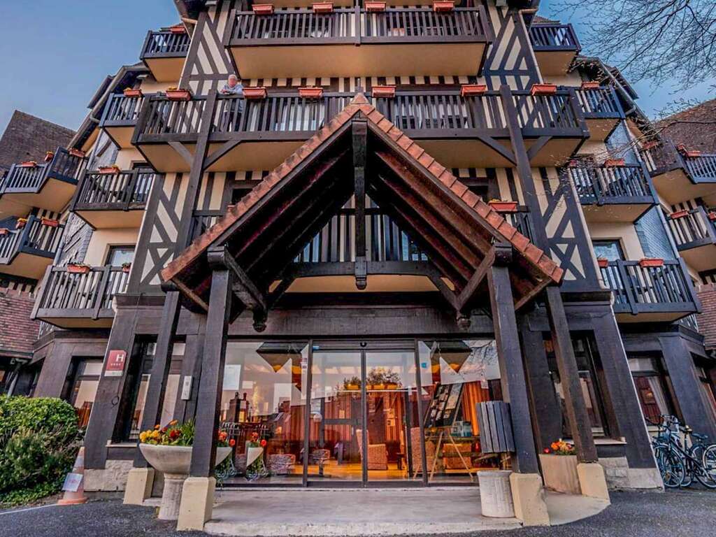 Détente et raffinement dans un hôtel de charme à Trouville, à 2 heures de Paris - 4* - 2