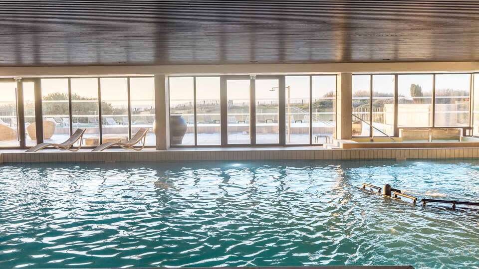 Sejour les pieds dans l eau sur l ile de Re avec acces Thalasso