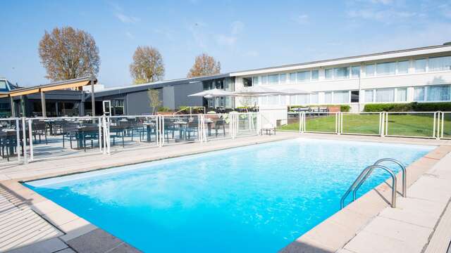 Escapade romantique avec piscine extérieure