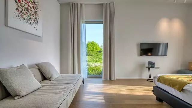 Svegliati con vista sulla natura verde e benessere Detox per 2